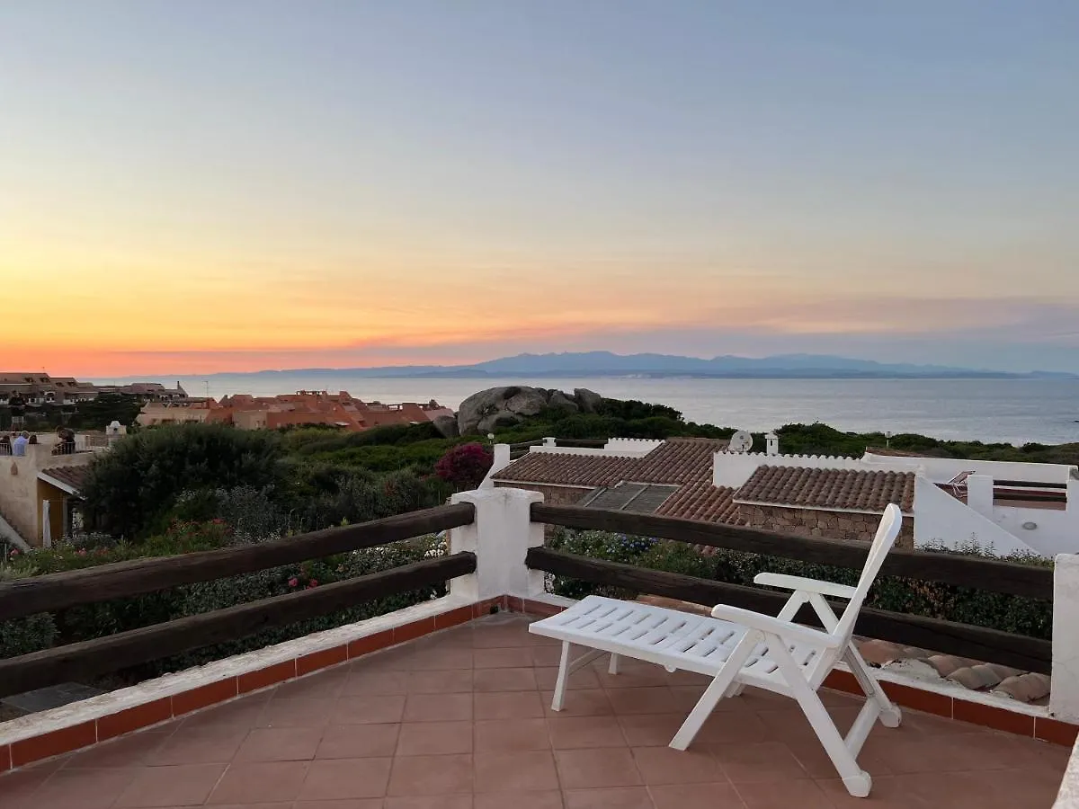 Villa A Few Steps From The Beach サンタ・テレーザ・ガッルーラ