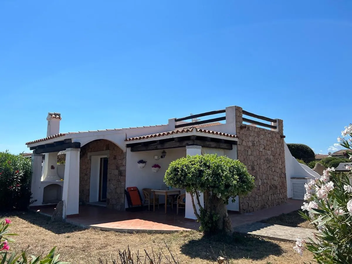 Villa A Few Steps From The Beach Santa Teresa Gallura